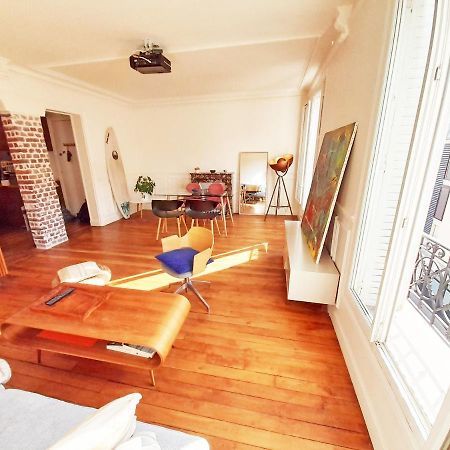 דירות קלישי Tres Beau 2P Avec Vaste Sejour Ensoleille - A 50 M Du Metro Du Marche Et De La Mairie מראה חיצוני תמונה